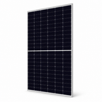 Vista de un panel Canadian Solar de 635 W. La cantidad incluida depende de la ficha: venta individual por unidad o como componente de un kit.