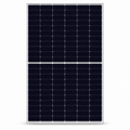 Panel solar Canadian Solar 620 W — vista frontal con encuadre uniforme, imagen editada a partir de la referencia del producto
